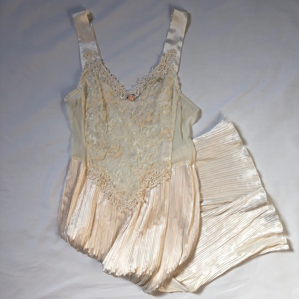 Ivory calf length nightgown and cover up.